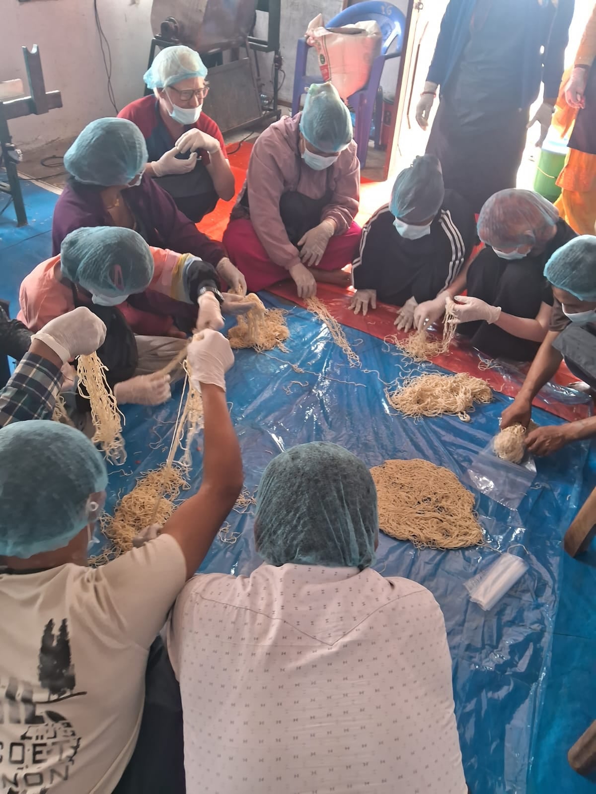 अपाङ्गता भएकालाइ आलुचिप्स र चाउमिन तालिम